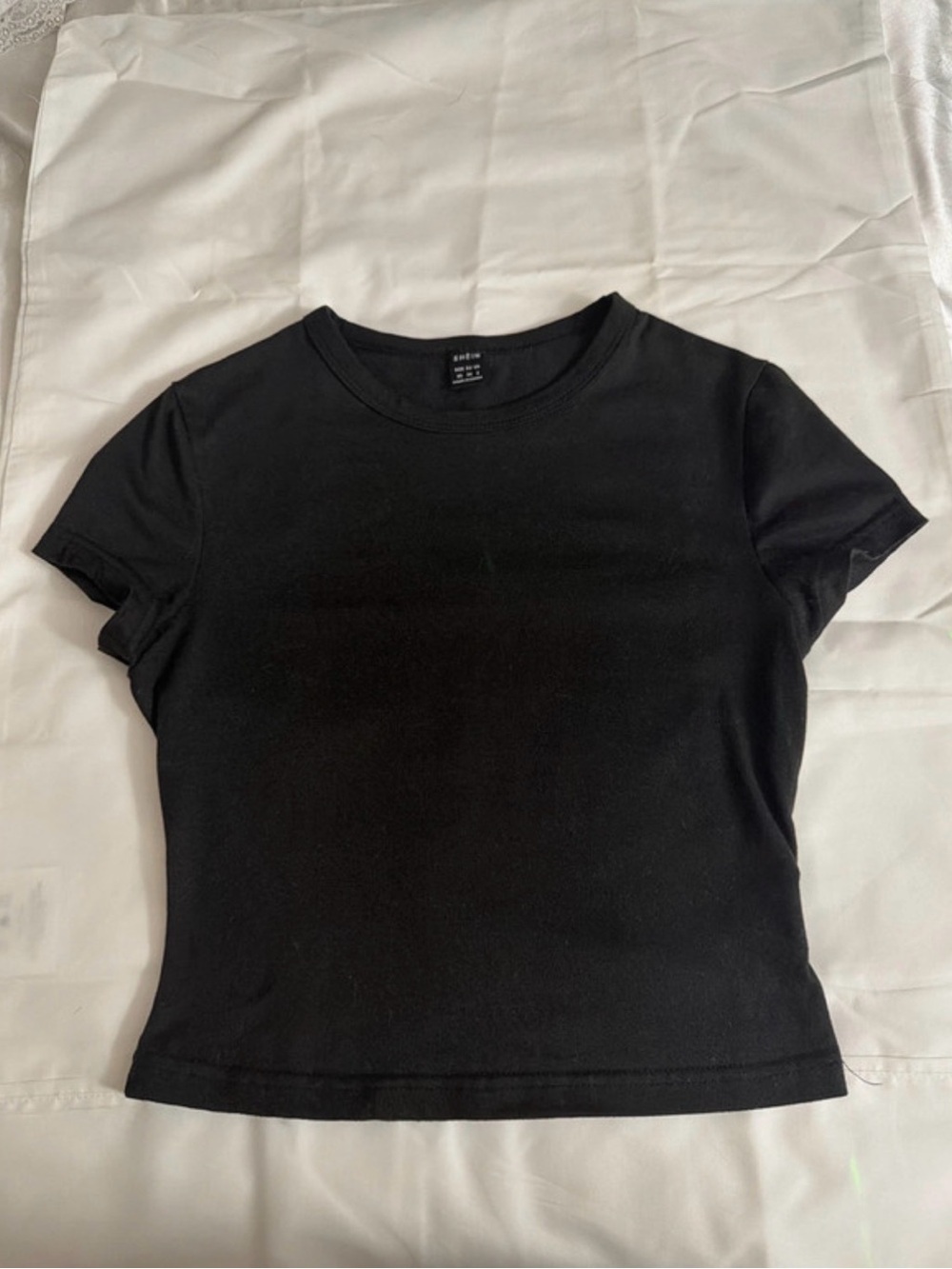 SHEIN Black Short Sleeve Crewneck Tee